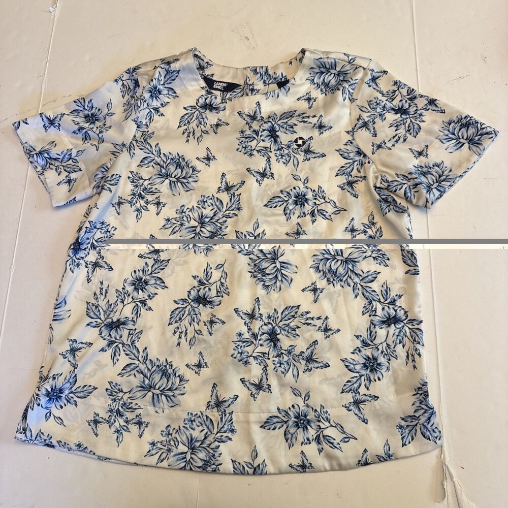 Chase Bank Lands End Blue White Floral Butterfly Toile Short Sleeve Logo Size 8